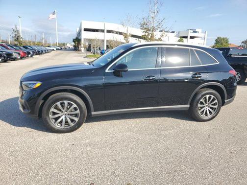 2024 Mercedes-Benz GLC 300 Base