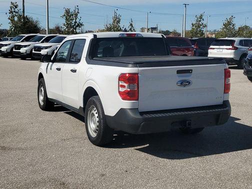 2022 Ford Maverick XL