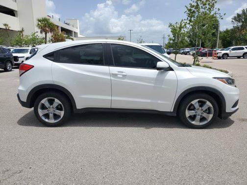 2021 Honda HR-V LX