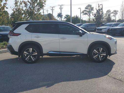 2022 Nissan Rogue Platinum