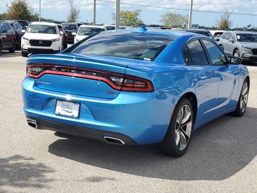 2016 Dodge Charger Road/Track