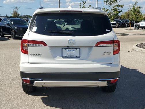 2022 Honda Pilot Touring 8-Passenger