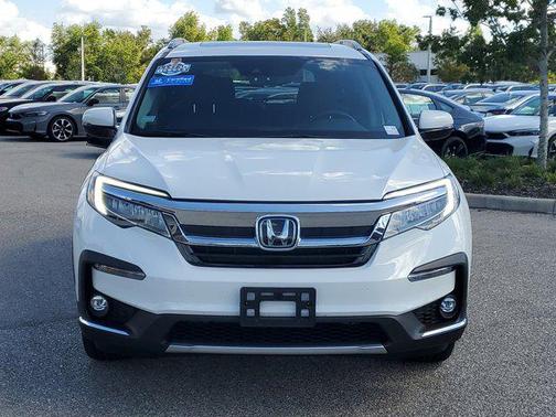 2022 Honda Pilot Touring 8-Passenger