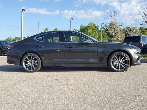 2025 Genesis G70 2.5T RWD