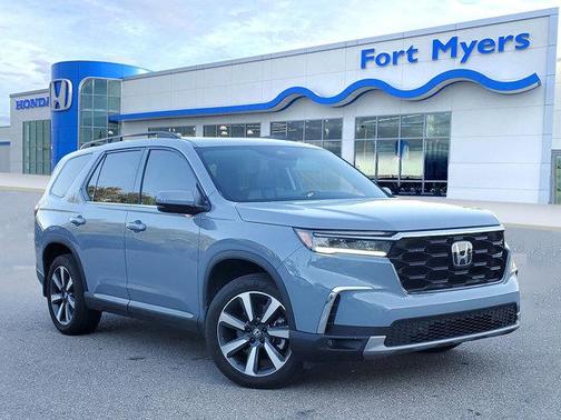 2024 Honda Pilot Touring 8-Passenger