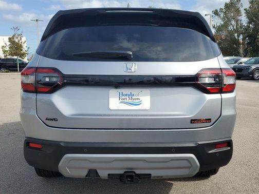 2025 Honda Pilot TrailSport