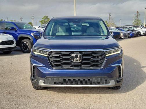 Obsidian Blue Pearl 2024 Honda Pilot EX-L 7 Passenger