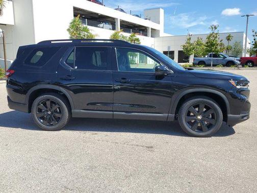 2025 Honda Pilot Black Edition