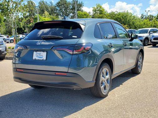 2026 Honda HR-V LX