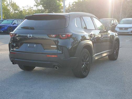 2024 Mazda CX-50 2.5 S Premium