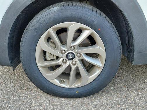 2018 Hyundai TUCSON SEL Plus