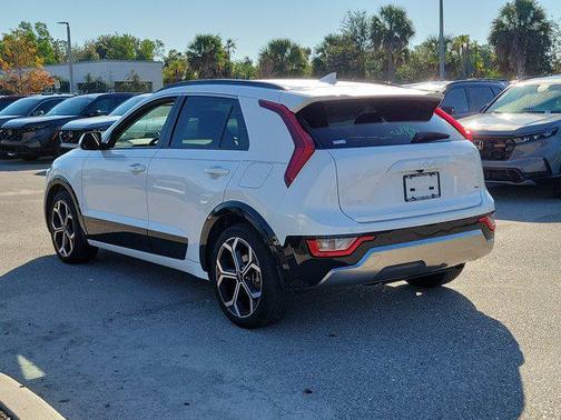 2023 Kia Niro Touring
