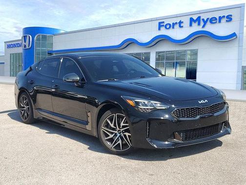 2022 Kia Stinger GT-Line