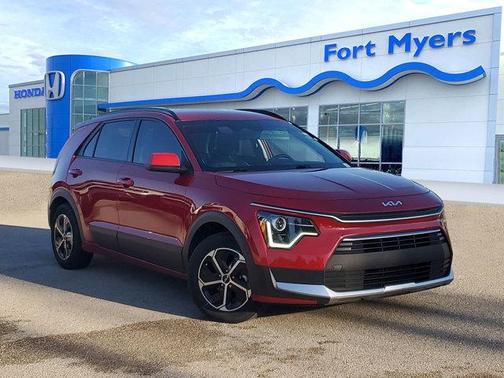 2023 Kia Niro LX