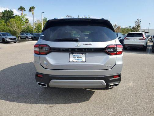 2025 Honda Pilot Elite