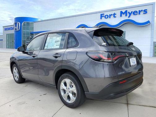 2025 Honda HR-V LX