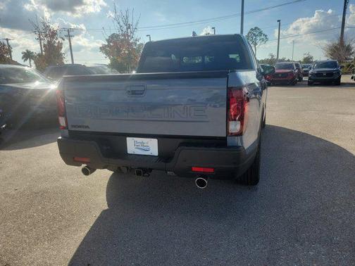 Sonic Gray Pearl 2026 Honda Ridgeline Black