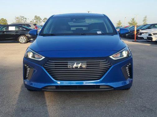 2017 Hyundai IONIQ Hybrid Limited