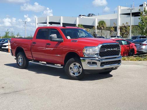2024 RAM 2500 Big Horn Crew Cab 4x4 6'4' Box