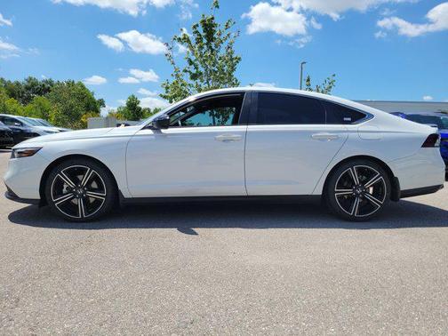 2023 Honda Accord Hybrid Base
