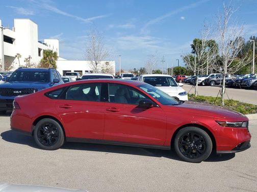 2025 Honda Accord Sport SE 1.5T