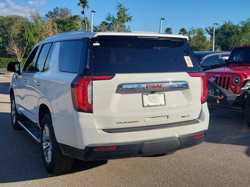 2021 GMC Yukon SLT