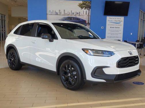 2025 Honda HR-V 2WD Sport