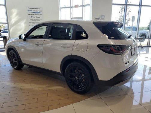 2025 Honda HR-V 2WD Sport