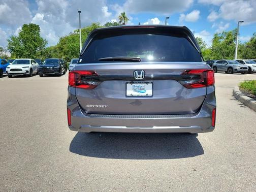 Modern Steel Metallic 2025 Honda Odyssey EX-L