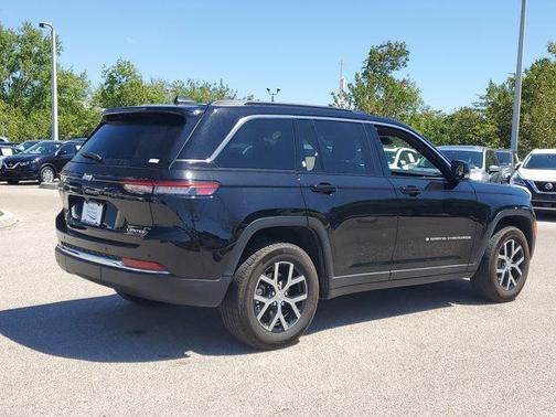 2024 Jeep Grand Cherokee Limited X