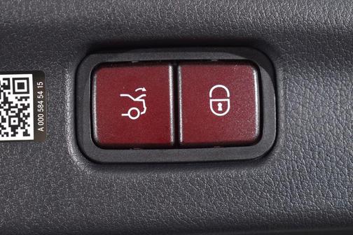 2026 Mercedes-Benz C-Class C 300 4MATIC