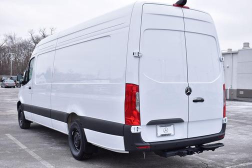 Arctic White 2025 Mercedes-Benz Sprinter 2500 High Roof