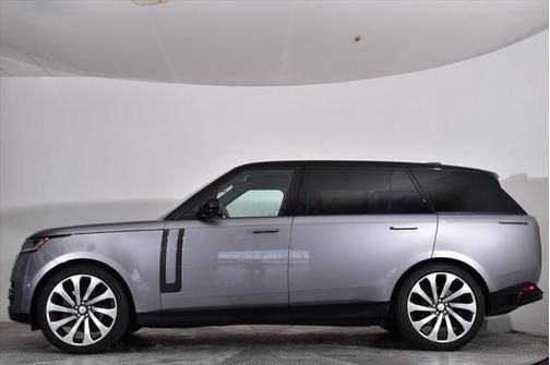 2023 Land Rover Range Rover P530 SE