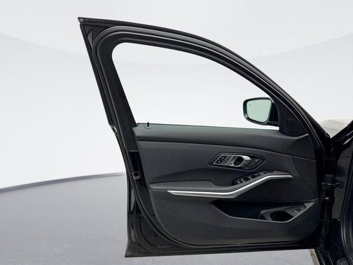 2020 BMW 330 xDrive