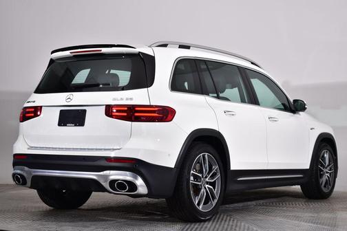 2025 Mercedes-Benz AMG GLB 35 4MATIC