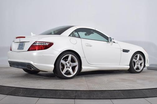 2016 Mercedes-Benz SLK-Class SLK300 Roadster