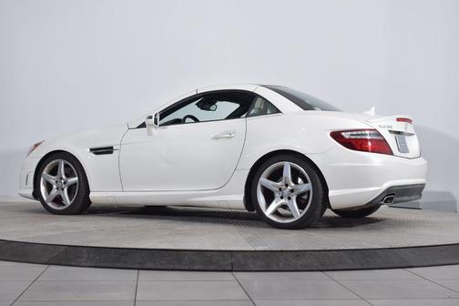 2016 Mercedes-Benz SLK-Class SLK300 Roadster