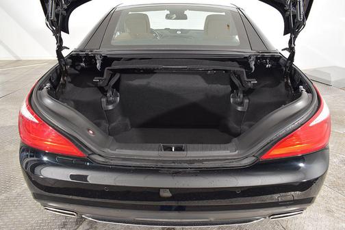 2016 Mercedes-Benz SL 550 SL 550