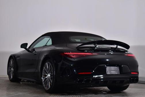 2022 Mercedes-Benz AMG SL 63 Base