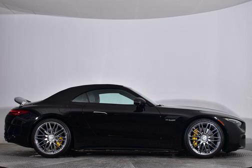 2022 Mercedes-Benz AMG SL 63 Base