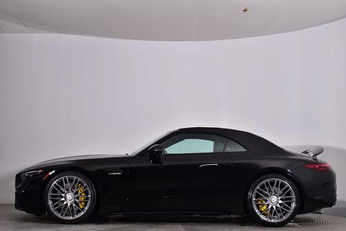 2022 Mercedes-Benz AMG SL 63 Base