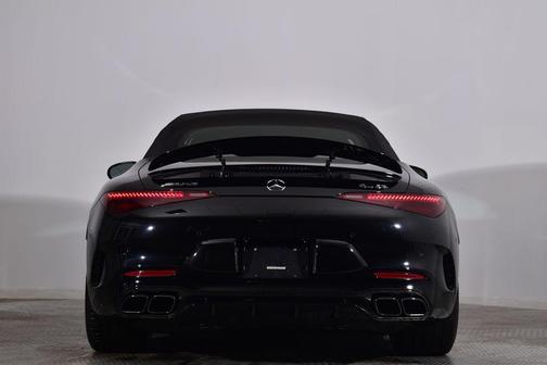 2022 Mercedes-Benz AMG SL 63 Base