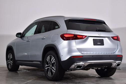 2025 Mercedes-Benz GLA 250 4MATIC