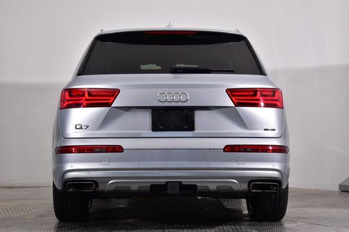 2019 Audi Q7 45 Premium Plus