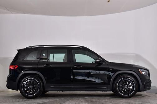 2025 Mercedes-Benz AMG GLB 35 4MATIC