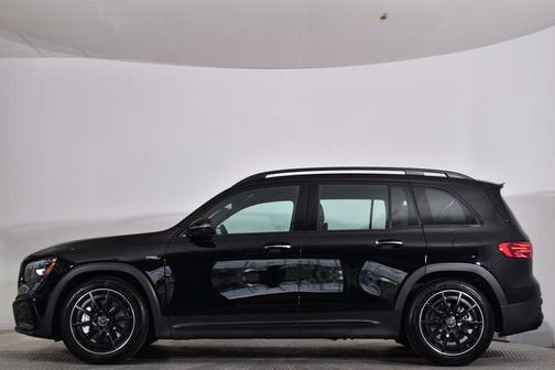 2025 Mercedes-Benz AMG GLB 35 4MATIC