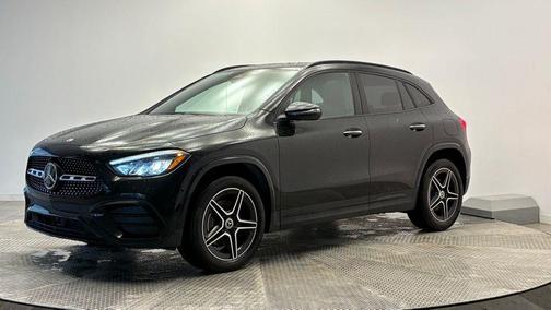 Night Black 2025 Mercedes-Benz GLA 250