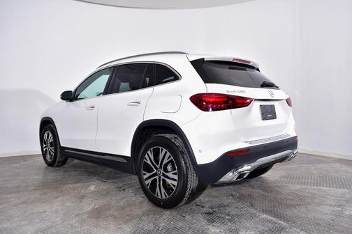 2026 Mercedes-Benz GLA 250 4MATIC