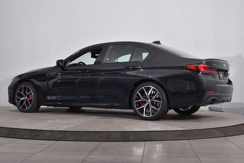 Black Sapphire Metallic 2023 BMW 540 i xDrive