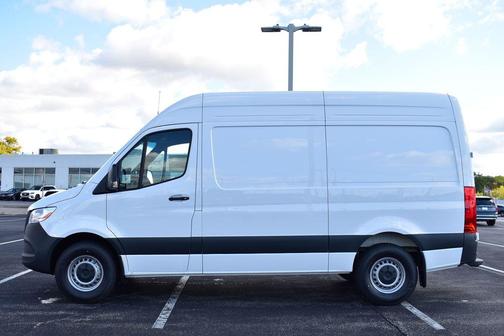 2025 Mercedes-Benz Sprinter 2500 Standard Roof